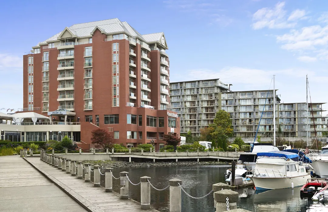 Coast Victoria Hotel & Marina By Apa-1