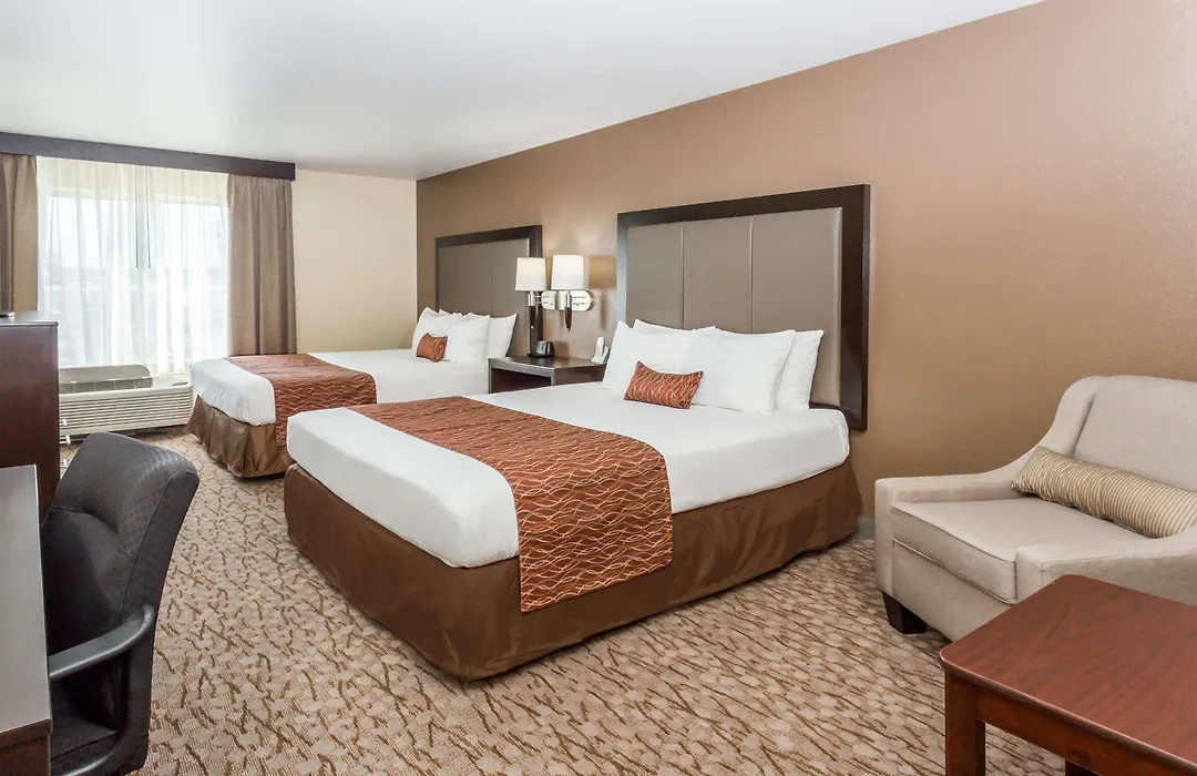 Wingate By Wyndham Joliet-1