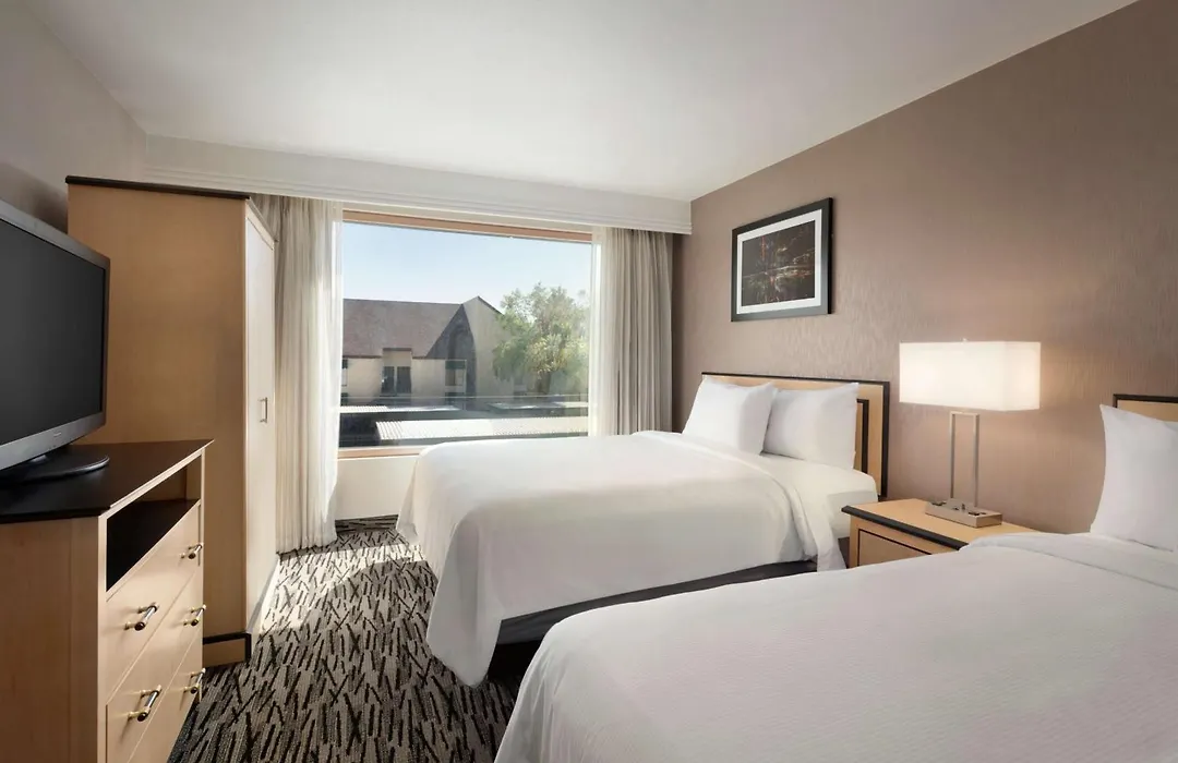 Embassy Suites By Hilton Convention Center Las Vegas-1