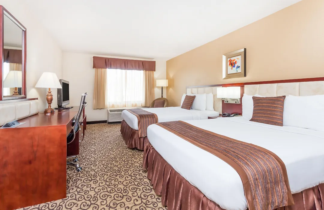 Baymont By Wyndham Columbia Fort Jackson-1