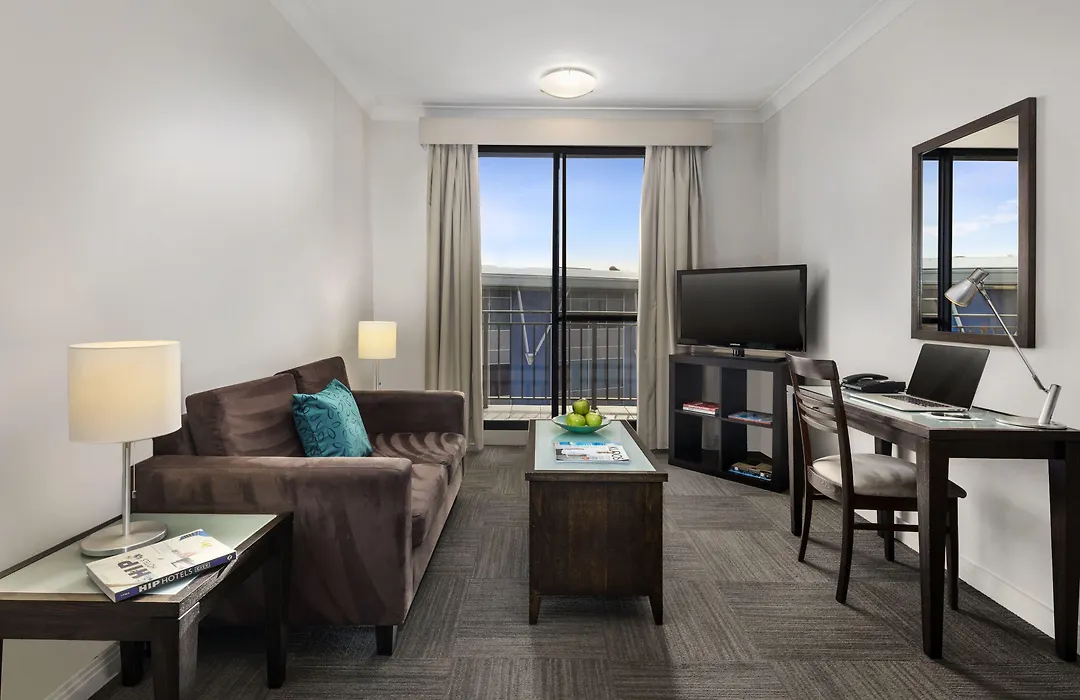 Oaks Sydney North Ryde Suites-1