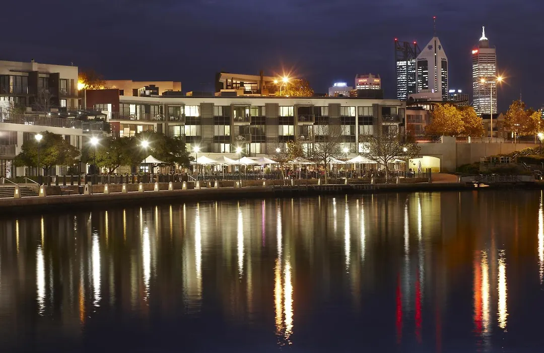 East Perth Suites Hotel-1