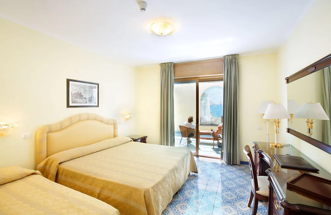 Johanna Park Hotel-1