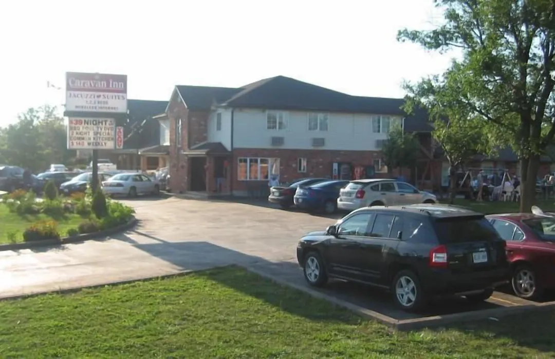 Caravan Inn-1