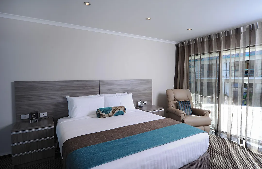 Best Western Ellerslie International Hotel-1
