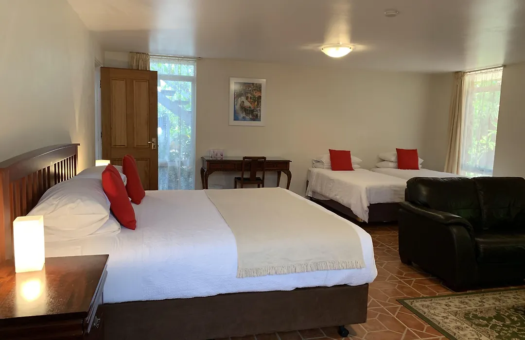 Guildford River Retreat-1