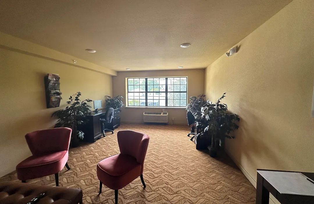 Patriots Inn-1