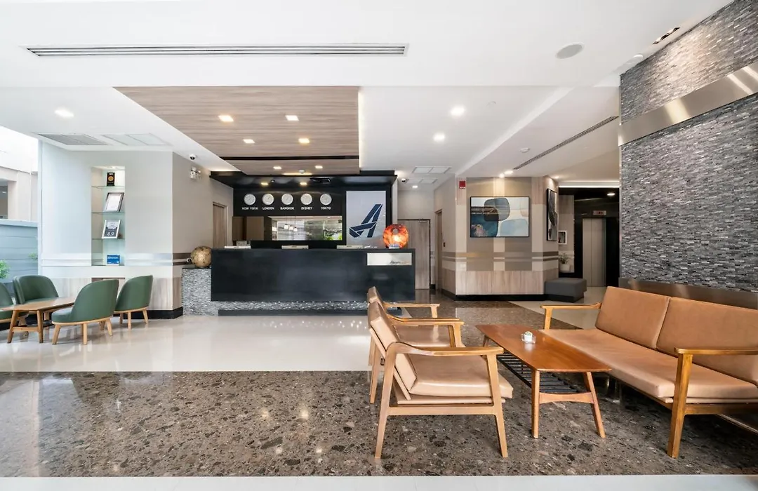 Adelphi Suites Bangkok-1