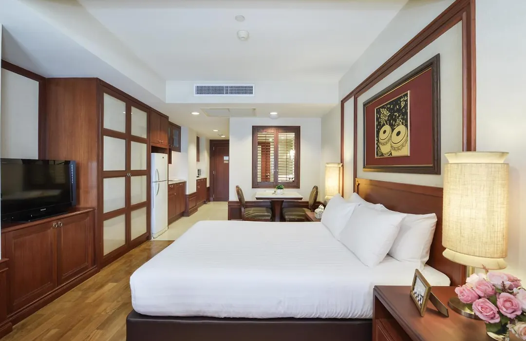 Centre Point Sukhumvit Thong-Lo-1