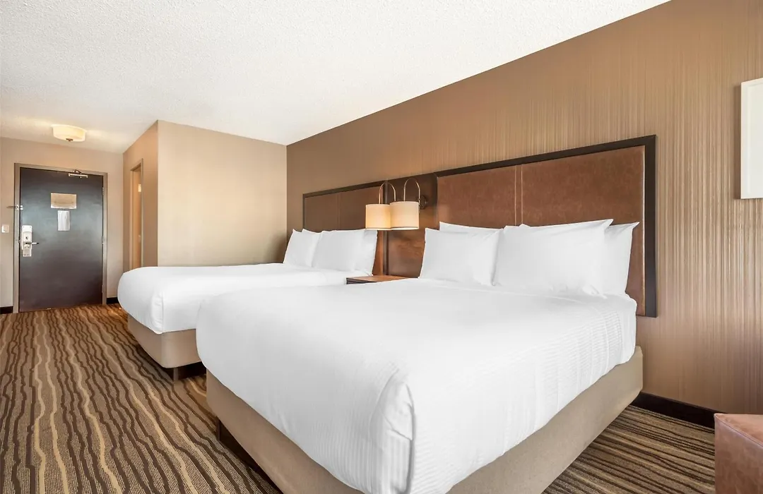 Best Western Plus Calgary Centre Inn-1