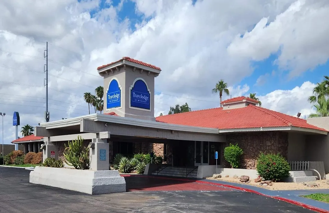 Travelodge By Wyndham Phoenix North-1