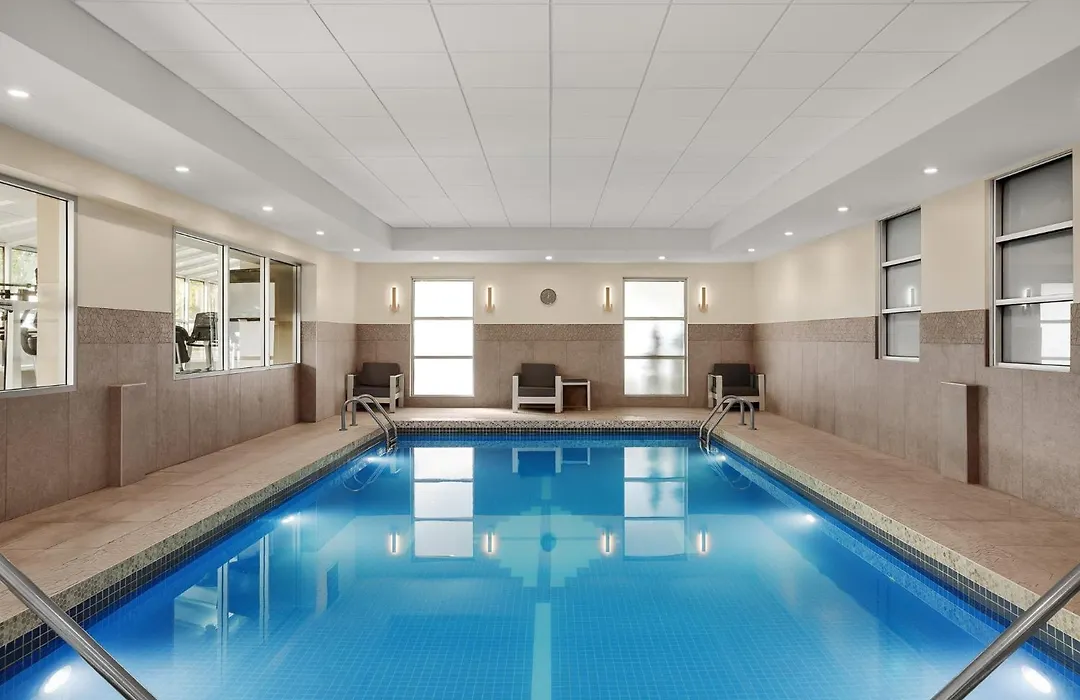 Holiday Inn Calgary Airport By Ihg-1