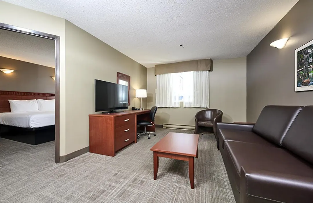 Canad Inns Destination Centre Fort Garry-1