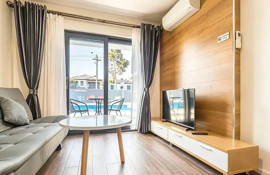 Batavia Apartments-1