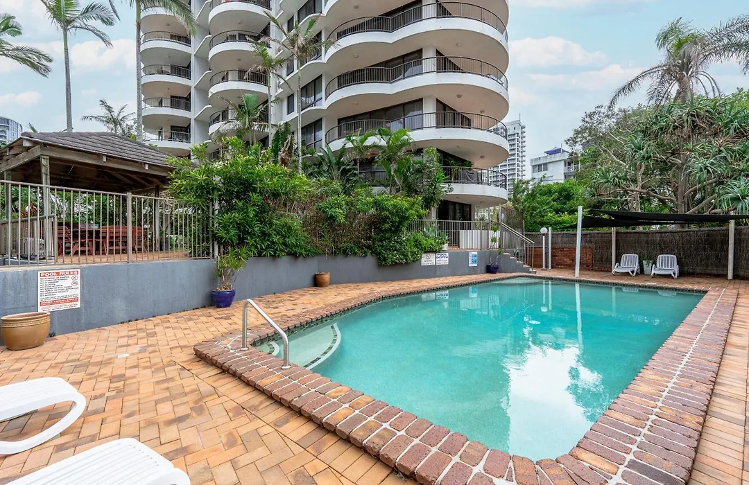 Warringa Surf Holiday Apartments-1