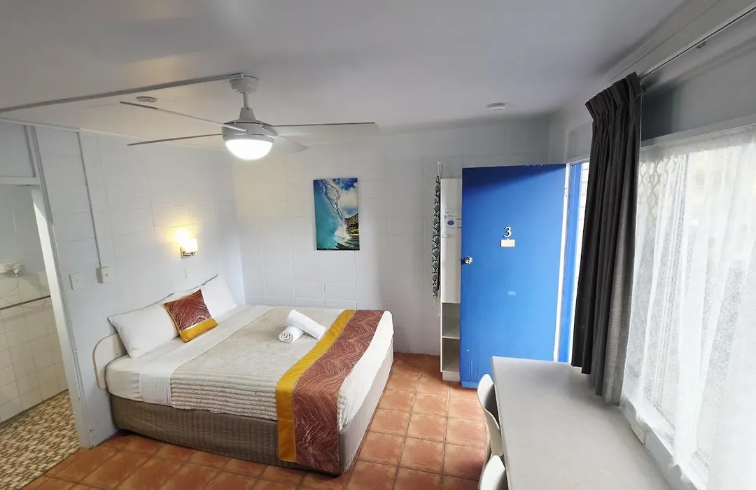Sunburst Motel-1