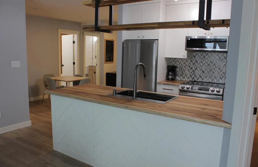 Timberline Lodges By Fernie Lodging Co-1