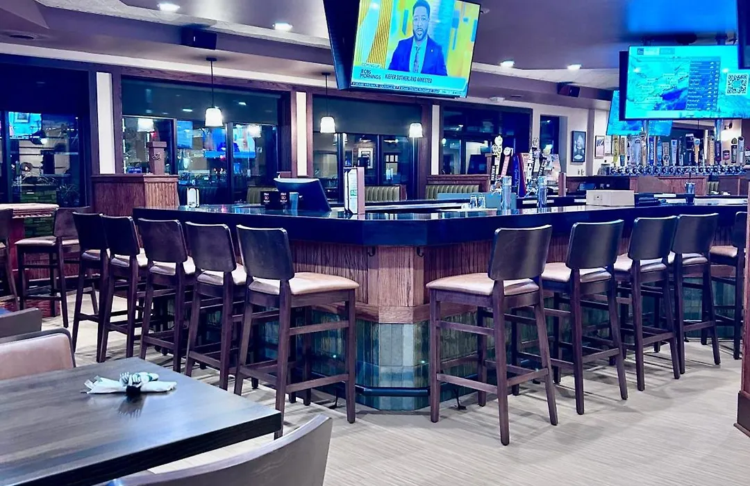 Best Western Plus Kelly Inn-1