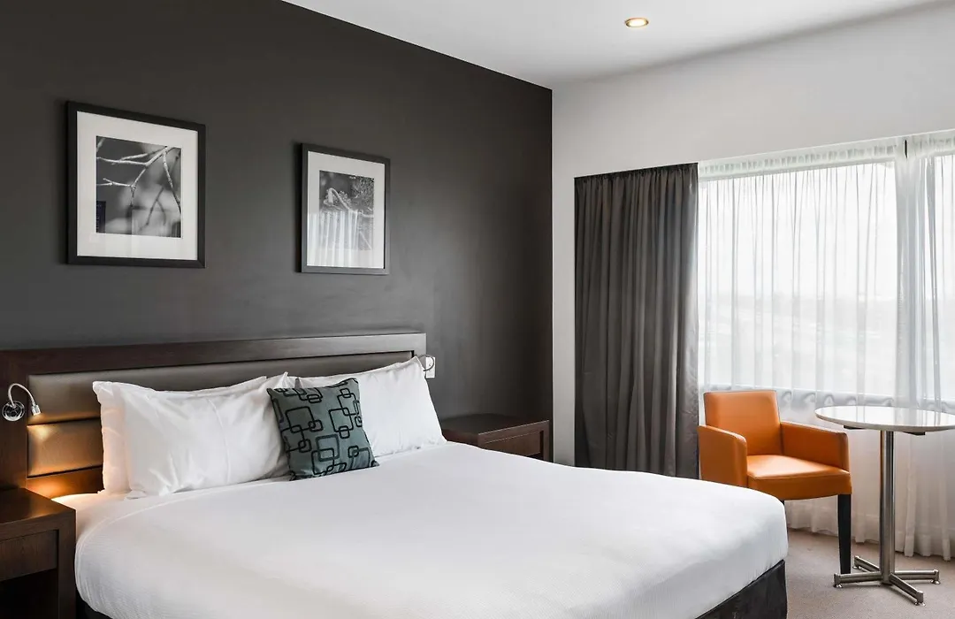 Novotel Brisbane Airport-1