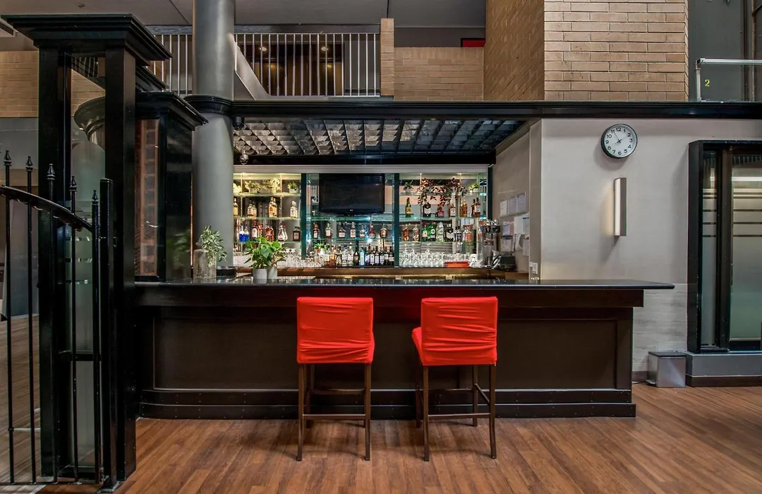 Coast Calgary University Area Hotel By Apa-1