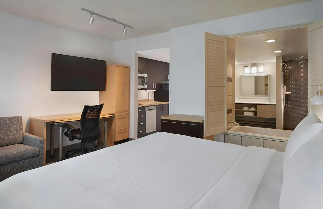 Towneplace Suites By Marriott Thunder Bay-1