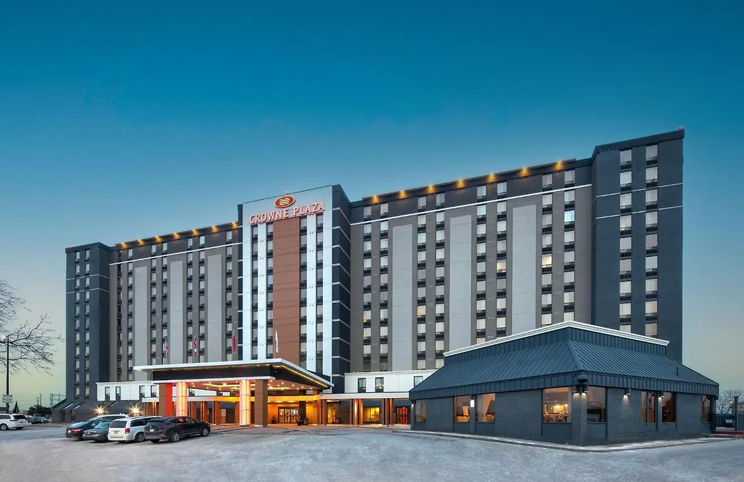 Crowne Plaza Toronto Airport By Ihg-1