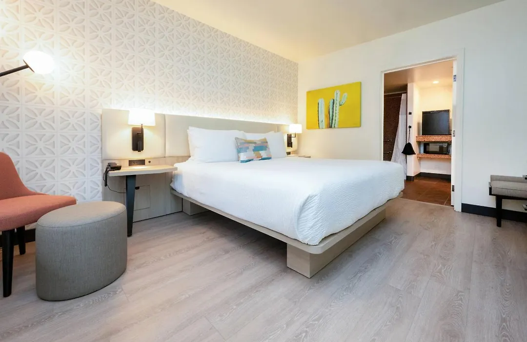 Palm Mountain Resort & Spa-1