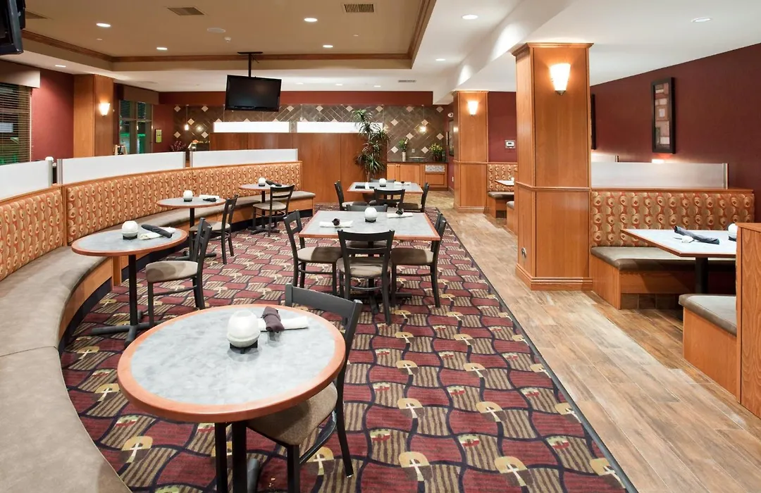 Holiday Inn & Suites Grand Junction-Airport By Ihg-1