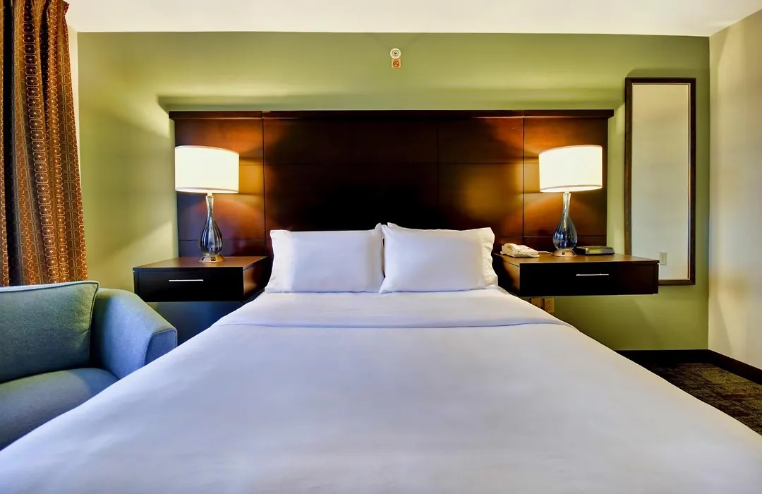 Staybridge Suites Madison - East By Ihg-1