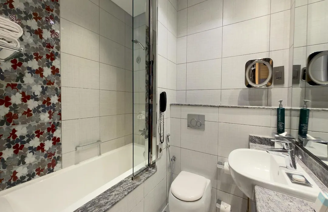 Sunday Signature Hotel & Residences Al Barsha-1