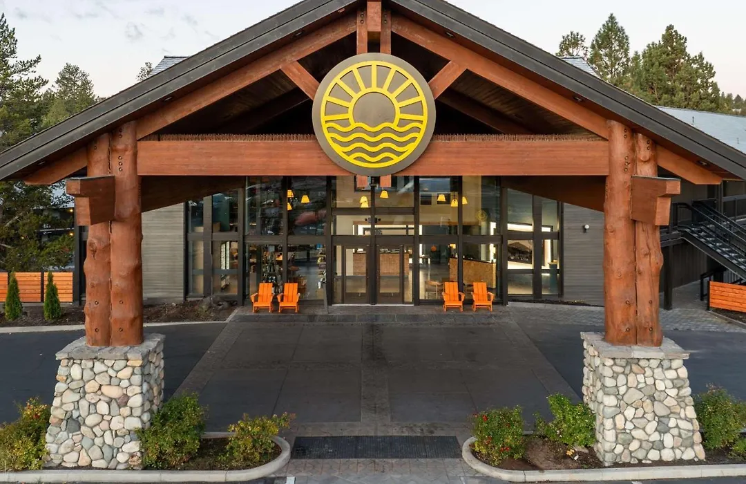Riverhouse Lodge-1