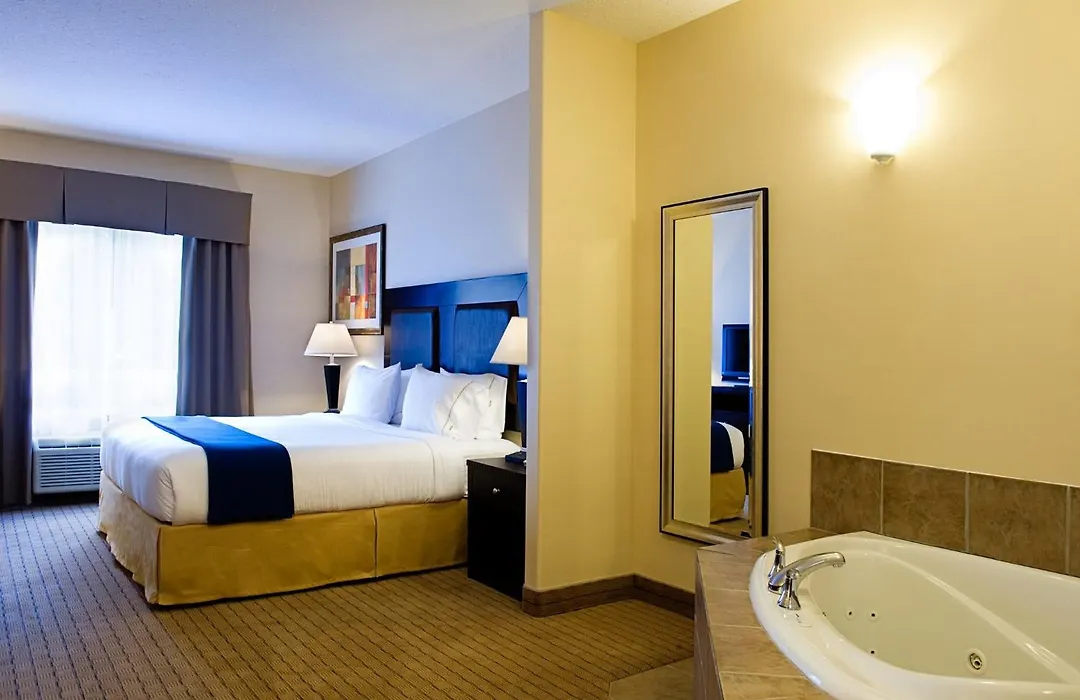 Holiday Inn Express & Suites-Regina-South By Ihg-1