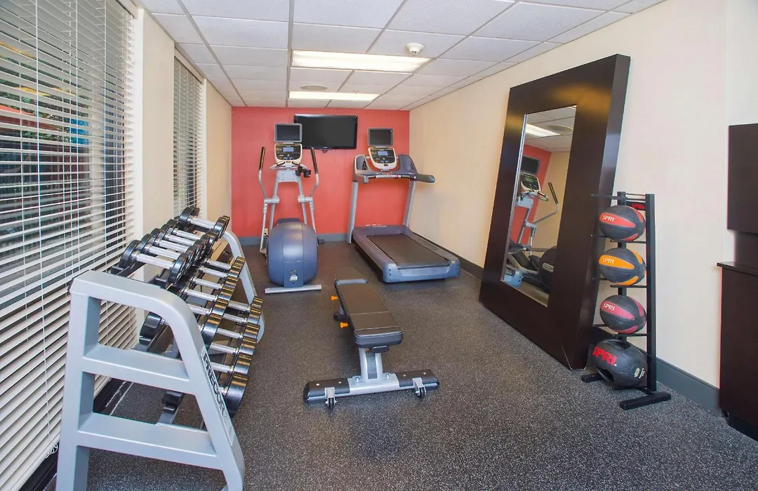 Hampton Inn & Suites Annapolis-1