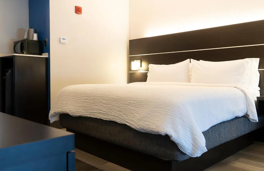 Holiday Inn Express & Suites Columbia-Fort Jackson By Ihg-1