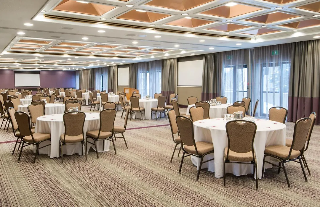 Crowne Plaza Kitchener-Waterloo By Ihg-1