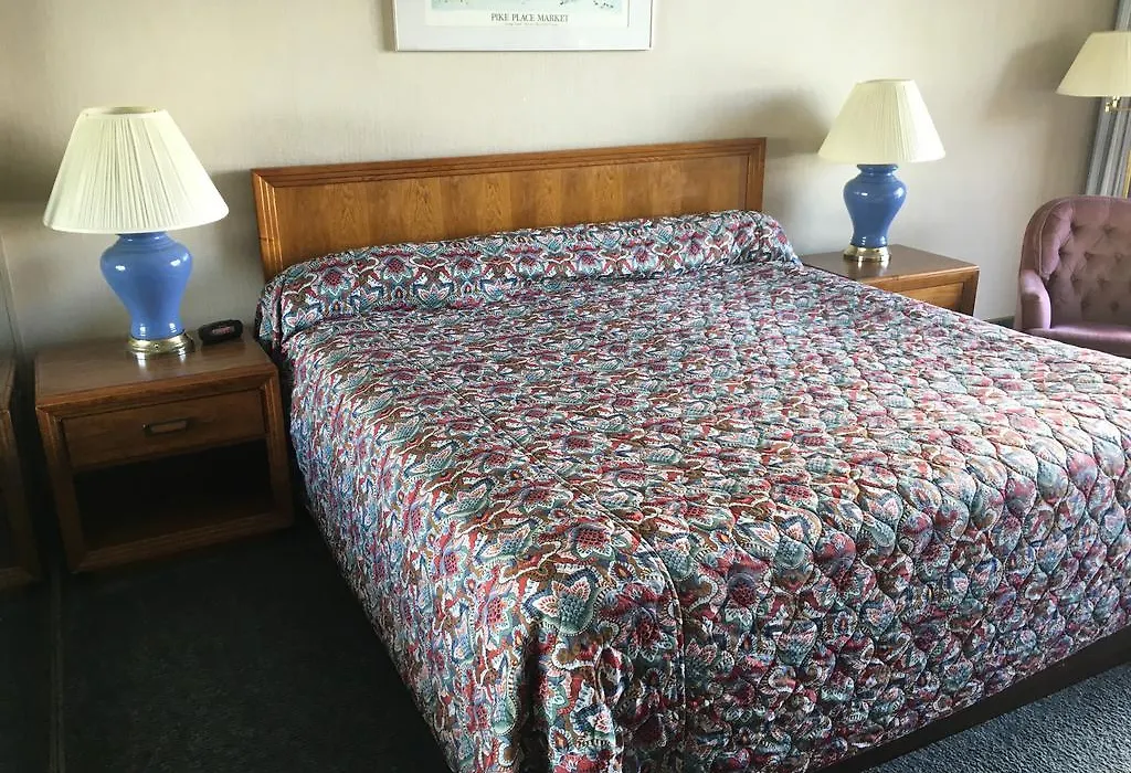 Flagship Inn-1