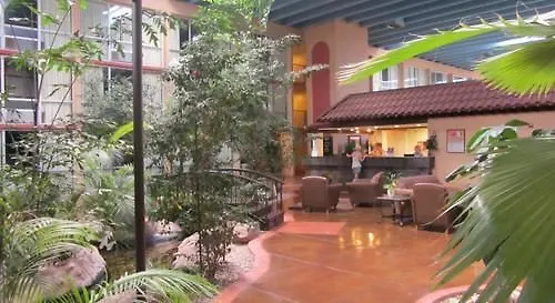 Hub City Inn-1