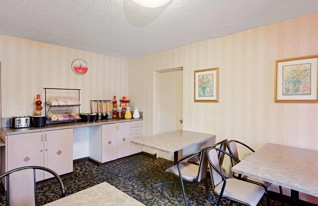 Metro Inn-1