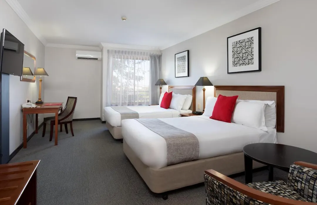 Ramada By Wyndham Brisbane Windsor-1
