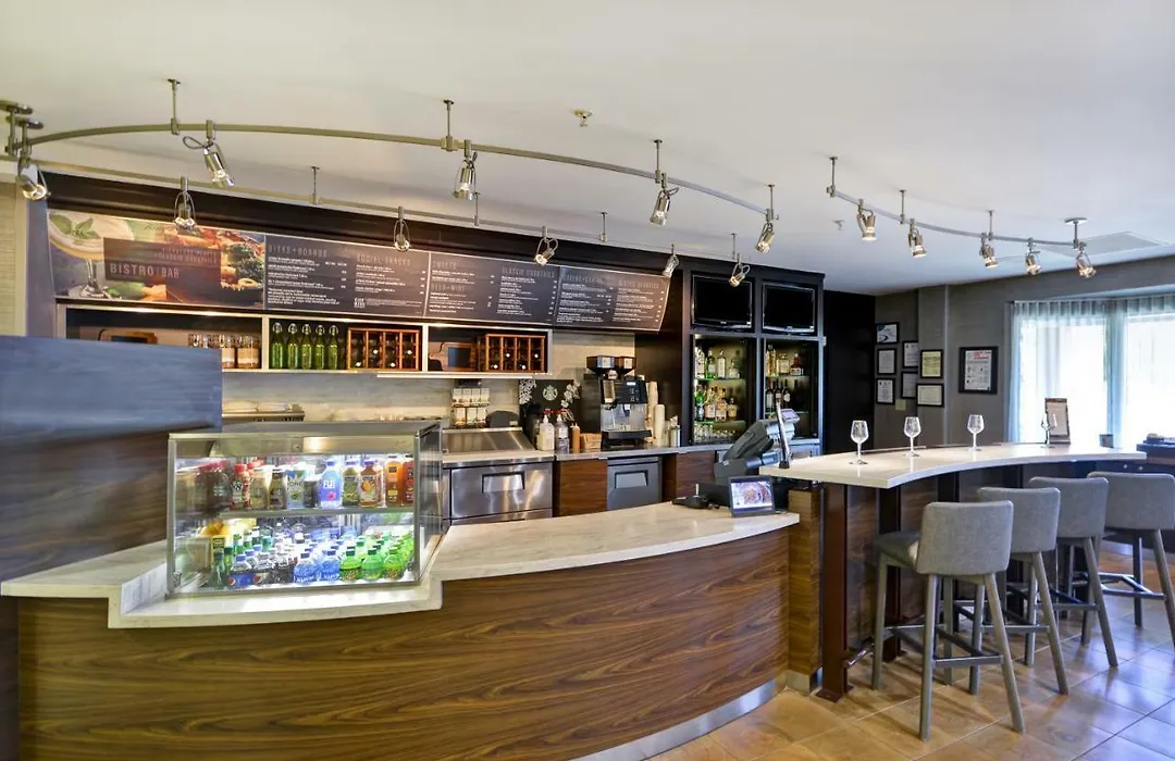 Courtyard By Marriott Dalton-1
