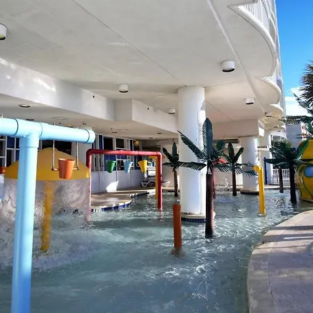 Deluxe Ocean Front Two-Bedroom Condo In Sandy Beach Resort-2