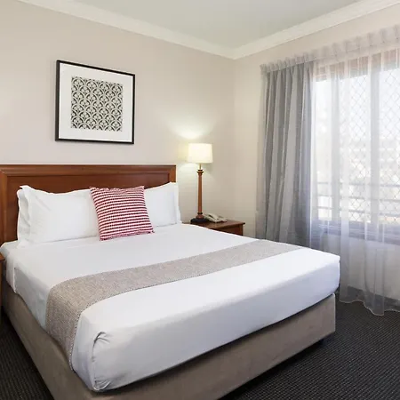 Ramada By Wyndham Brisbane Windsor-2