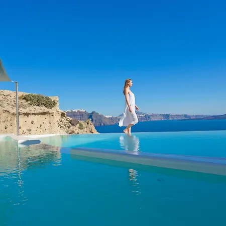 Andronis Luxury Suites - Preferred Hotels & Resorts-3
