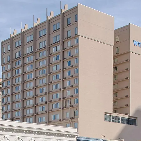 Wyndham New Orleans French Quarter-3