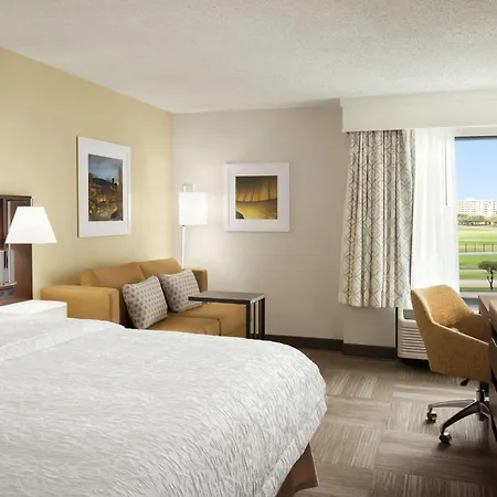 Hampton Inn Houston Hobby Airport-2