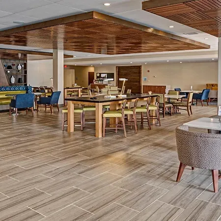 Holiday Inn Express Louisville Airport Expo Center By Ihg-2