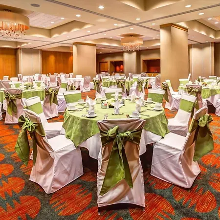 Embassy Suites By Hilton Houston-Energy Corridor-3