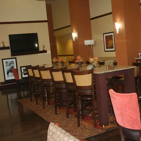 Hampton Inn & Suites Orlando International Drive North-2