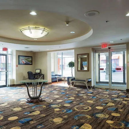 Howard Johnson Plaza By Wyndham By The Falls Niagara Falls-3