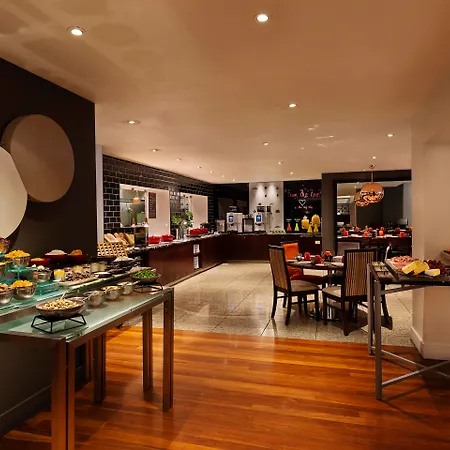 Pullman Auckland Hotel & Apartments-3